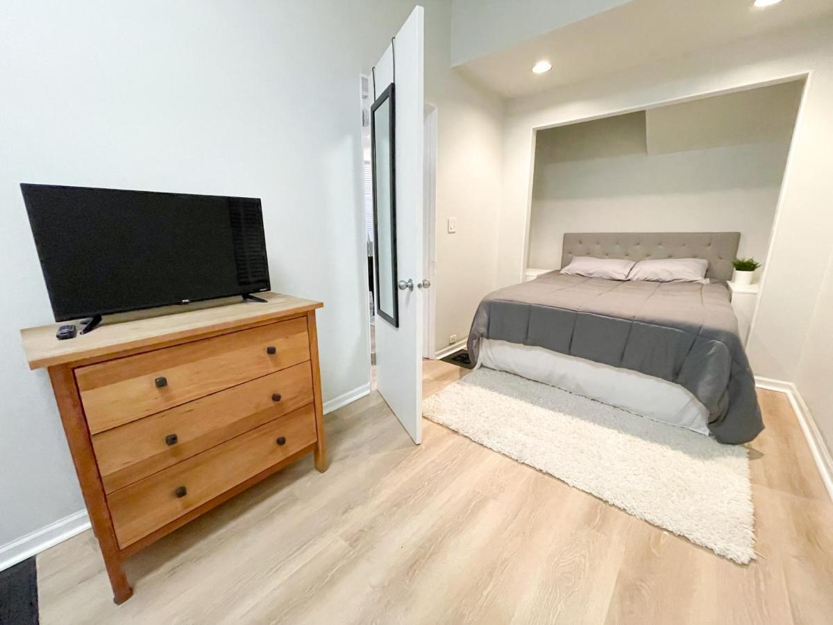 Wrigleyville Friends Unit - 5Bdrm Chicago Extérieur photo